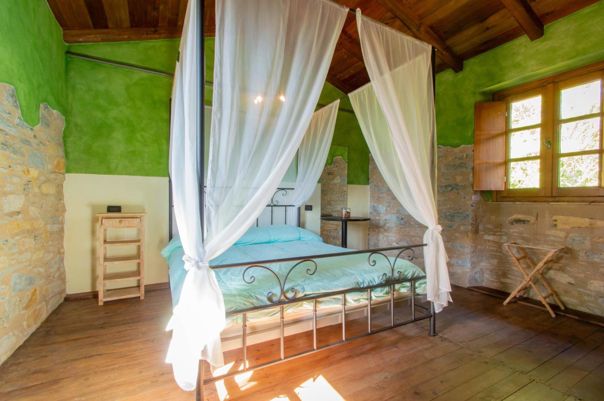 Casa Vacanze La Casala Apartment Fivizzano Bagian luar foto