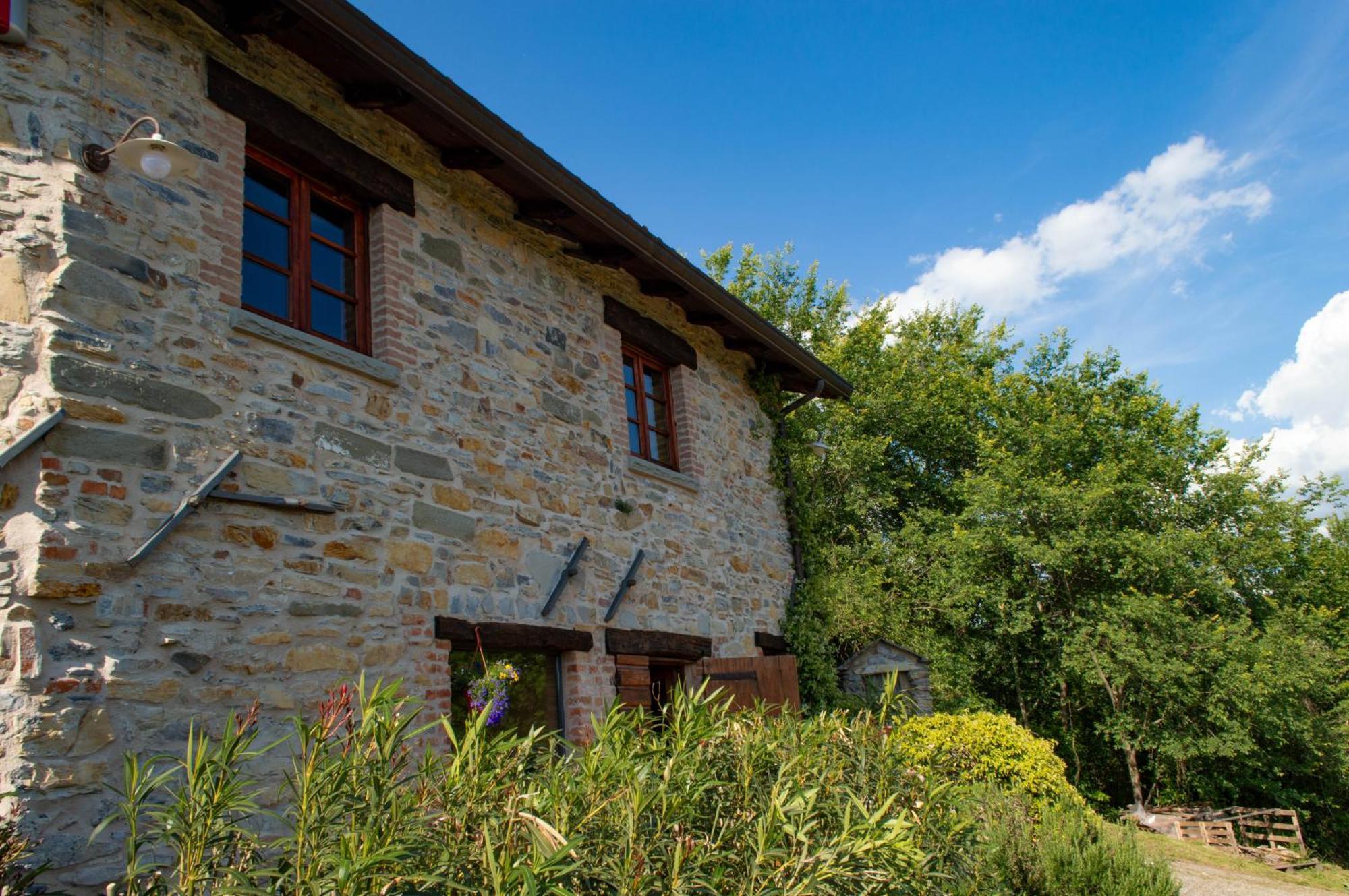 Casa Vacanze La Casala Apartment Fivizzano Bagian luar foto